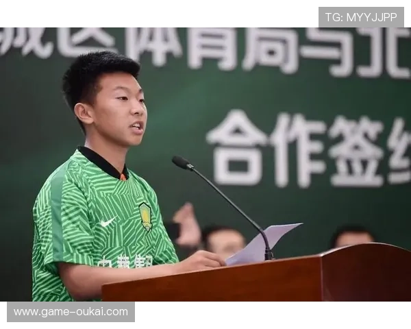 利博体育关注青少年体育发展，推动校园体育普及与青训体系建设